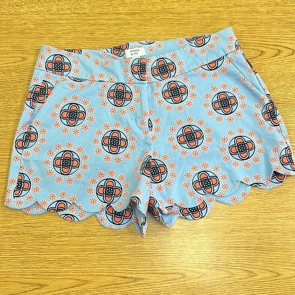 Crown Ivy Retro Floral Print Blue Scalloped Shelby Shorts Womens Size 6